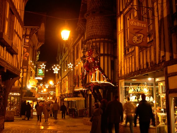  soir de fête dans le centre-ville